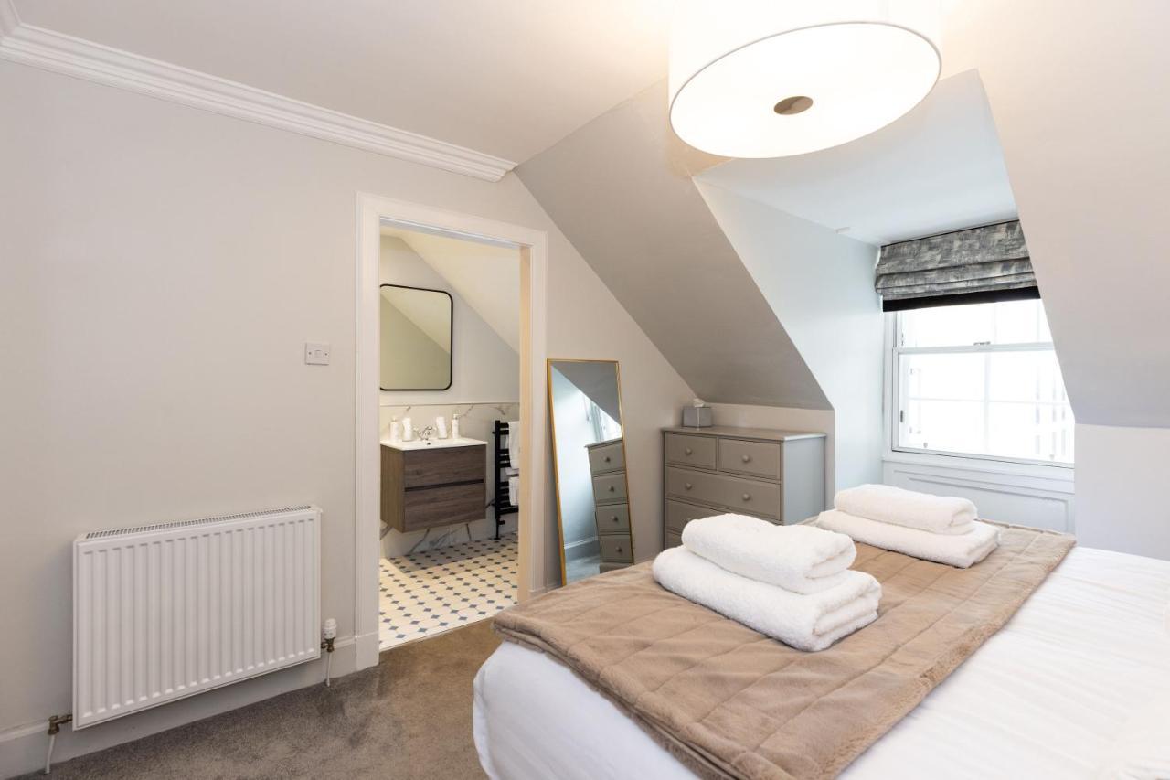 Righ Properties - Luxurious City Centre Three Bedroom Apartment Edinburg Exteriör bild