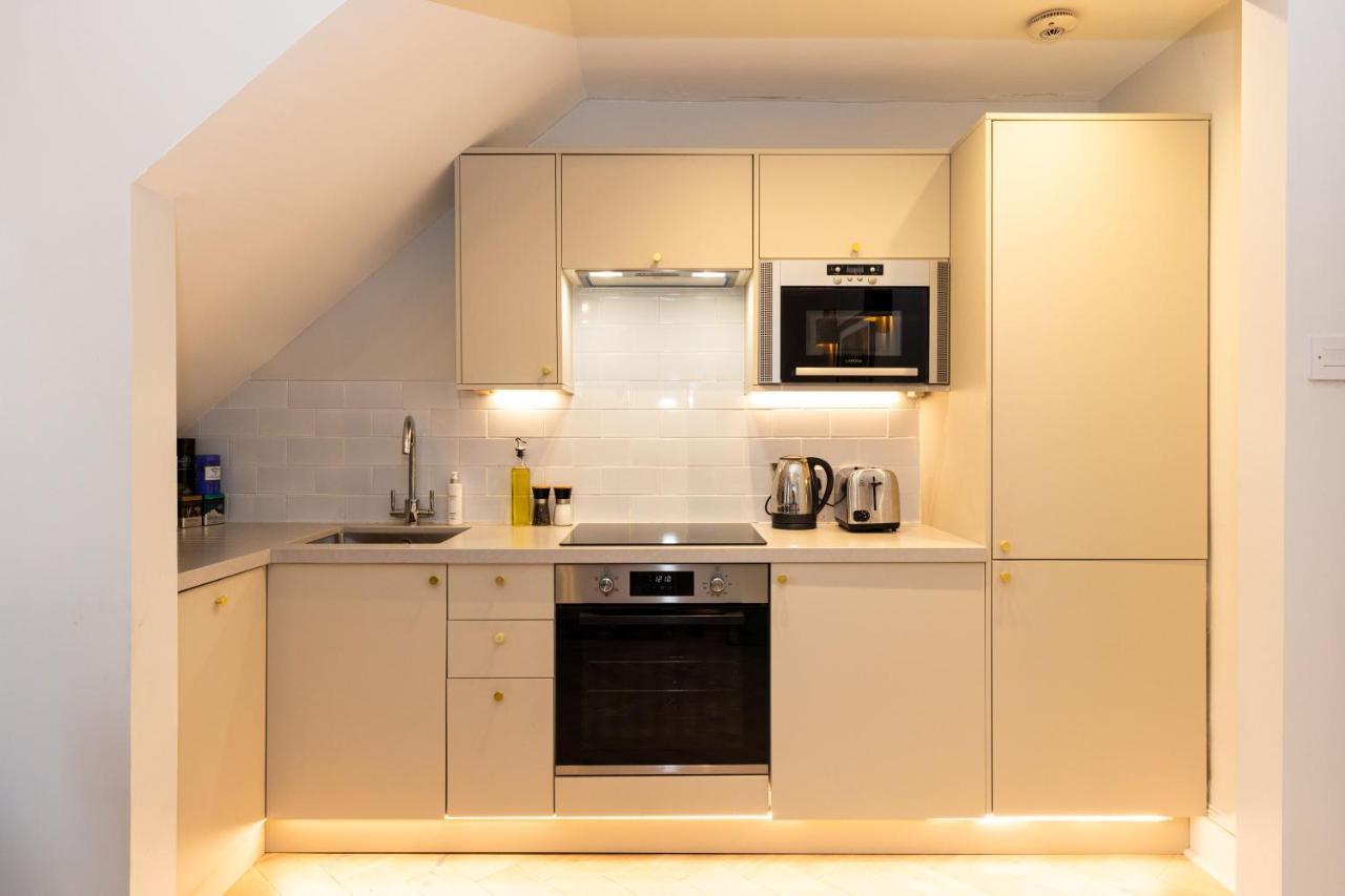 Righ Properties - Luxurious City Centre Three Bedroom Apartment Edinburg Exteriör bild