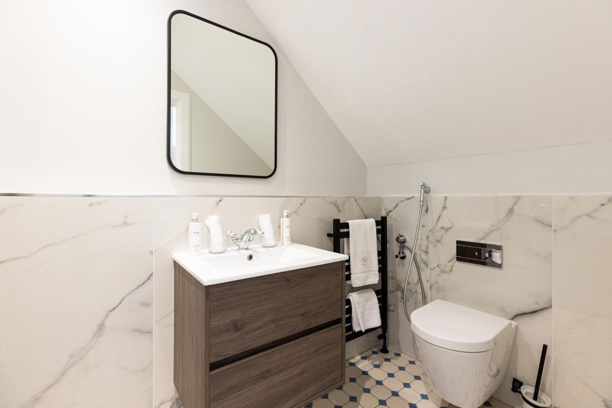 Righ Properties - Luxurious City Centre Three Bedroom Apartment Edinburg Exteriör bild